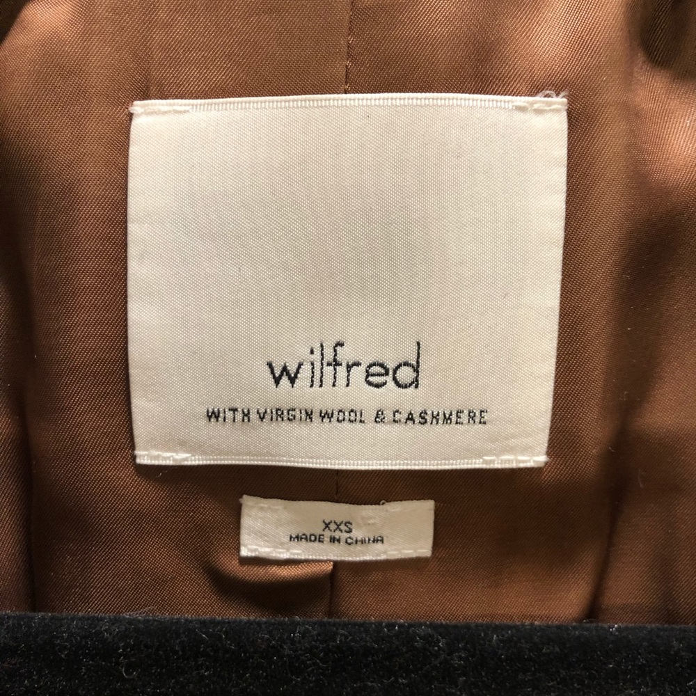 Aritzia Wilfred Cocoon Coat - Picture 4 of 5